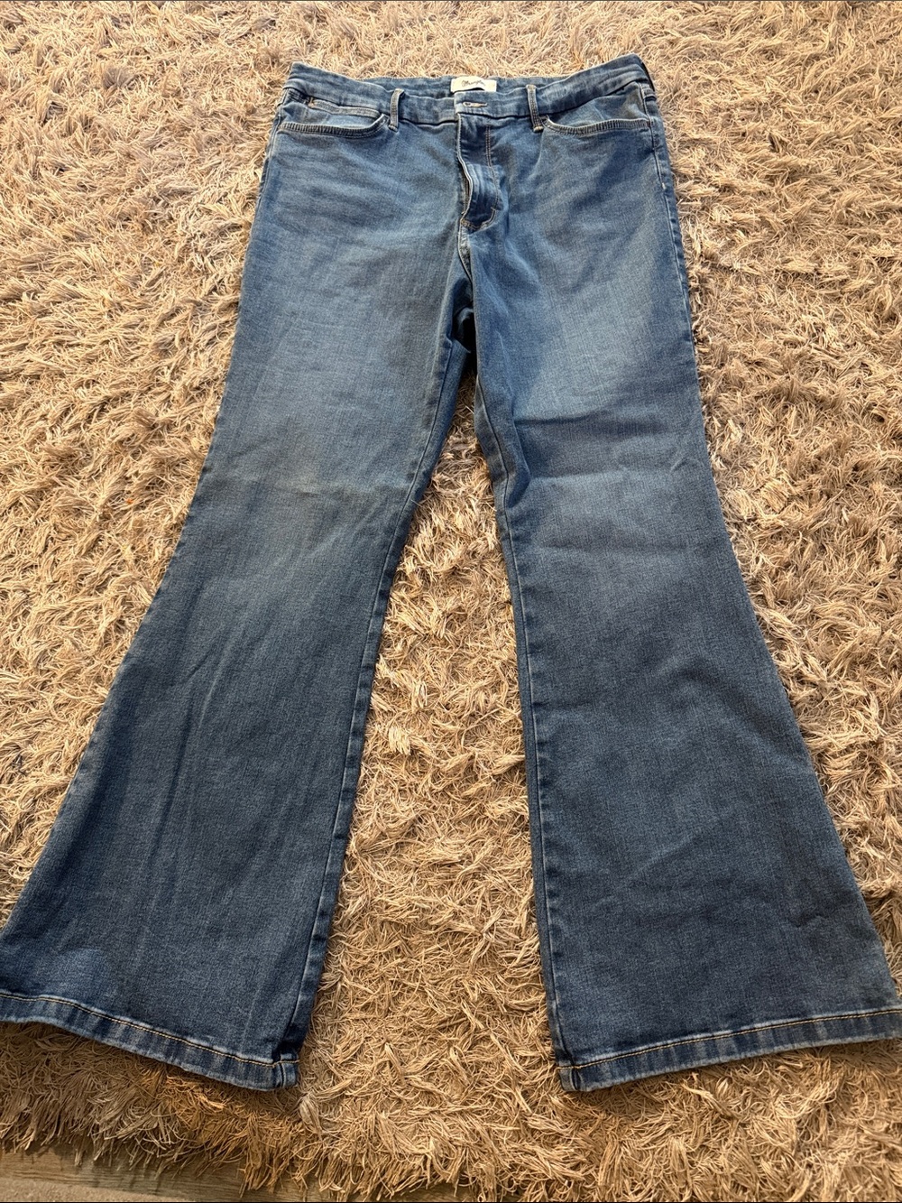 Wrangler Women's Wide-Leg Jeans in Medium Blue Wash